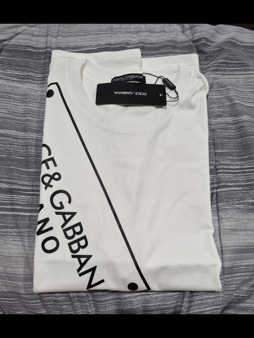 Dolce & Gabbana White Tee with Black Diagonal Logo Plaque - Picture 6 of 7